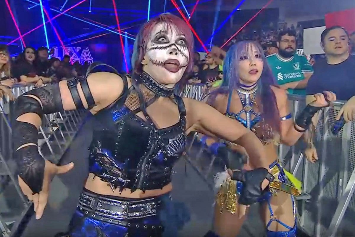 WWE】アスカ＆カイリ・セイン〝実力行使〟でブーイング→大歓声