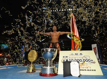 G1クライマックスで初優勝したオカダ・カズチカ(2012年8月12日)