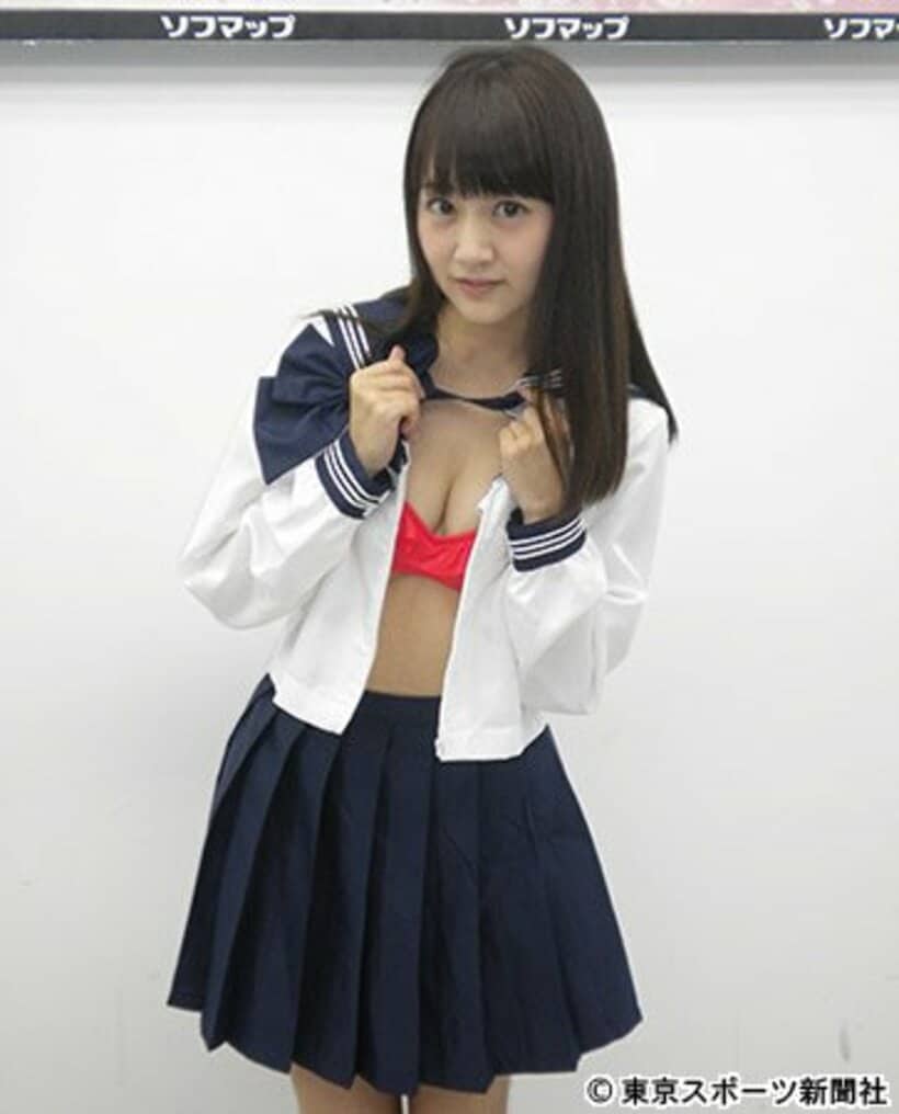 ＤＶＤの発売記念イベントを行った浜田翔子