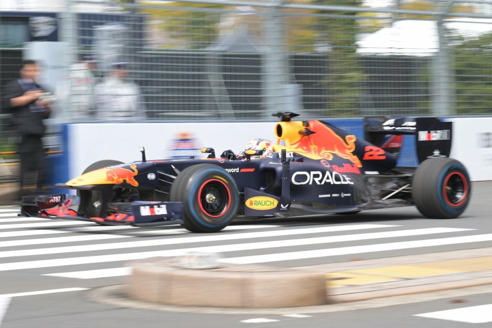 デモランを披露した角田裕毅