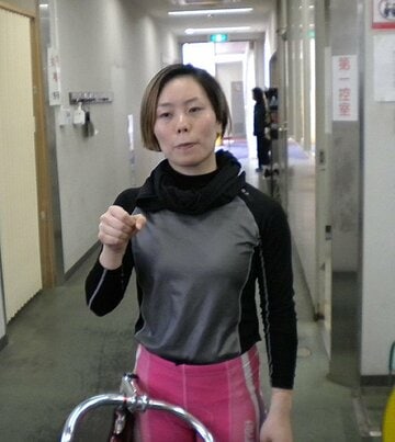  ラストランに臨む東口純