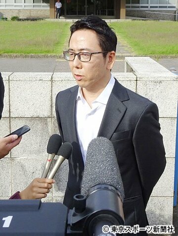  取材に応じた遠藤和宏弁護士