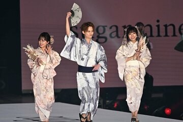 （左から）山田菜々、中山優馬、山田寿々