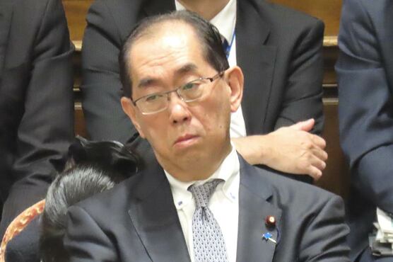 松本剛明氏(2024年)