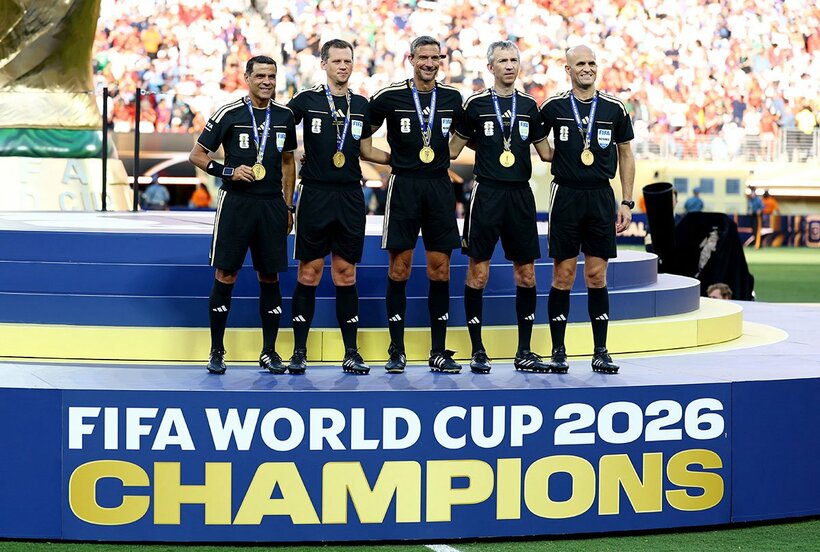 W杯決勝の審判団に日本人はいなかった（ロイター）