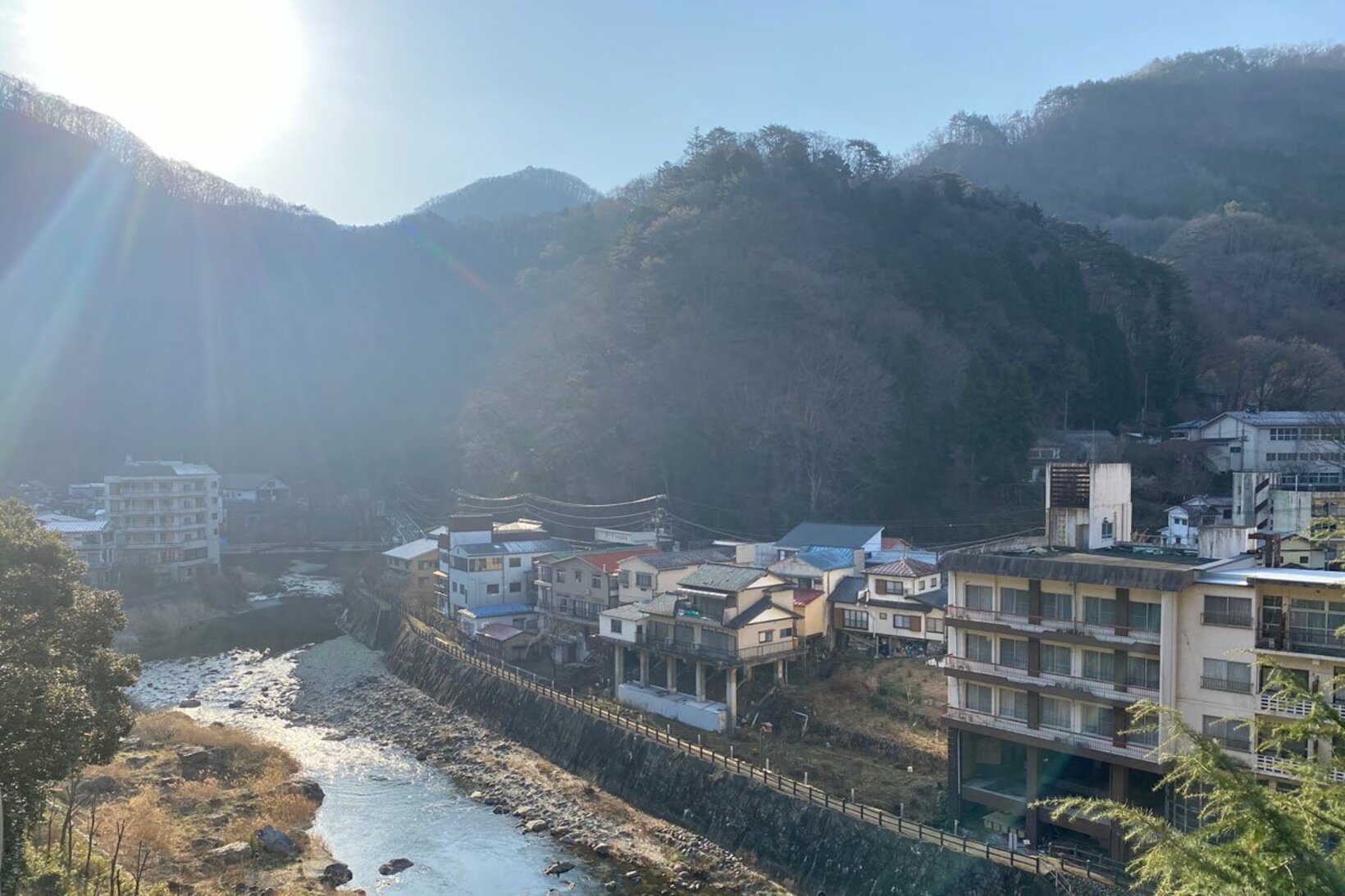 窓から眺める風景も味わい深いです