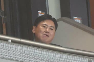 サインがことごとく成功した三木谷オーナー