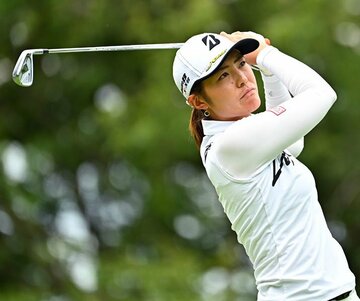  ５年ぶり4勝目を飾った渡辺彩香(Ｇｅｔｔｙ　Ｉｍａｇｅｓ／ＪＬＰＧＡ提供)
