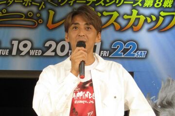 トークショーに登壇した森且行