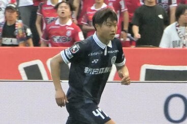 決勝点を決めた福岡・橋本