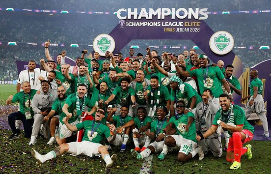 町田を破って優勝し、喜ぶアルアハリ（ロイター）