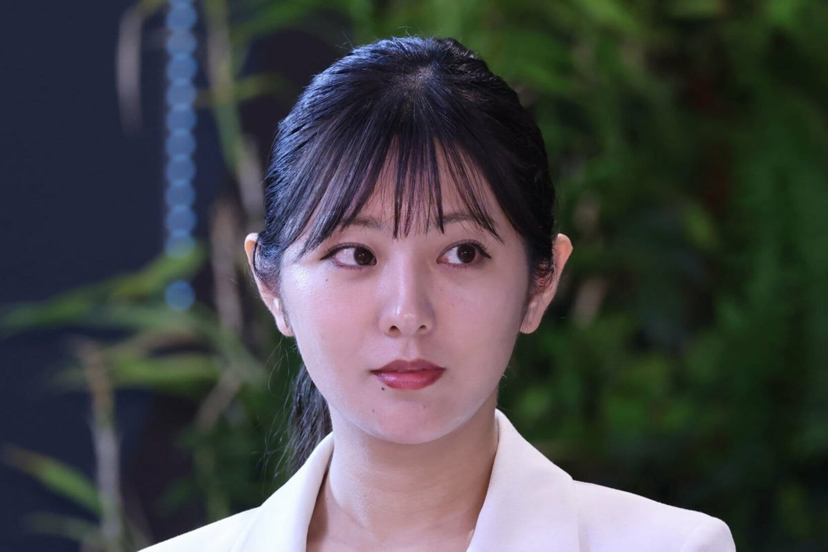 宝来茜アナウンサー役を演じた白戸ゆめの