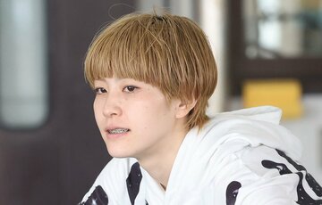 深尾巴恵