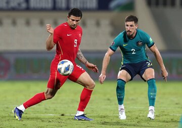  ブラジルへ帰国してしまったエウケソン(左、ロイター）