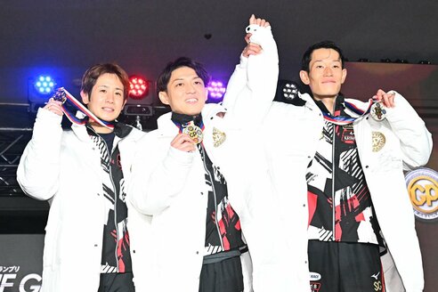 住之江競艇ボートレース2025 GPキーホルダー 峰竜太&茅原悠紀 楽天市場】ボートレース 峰の通販