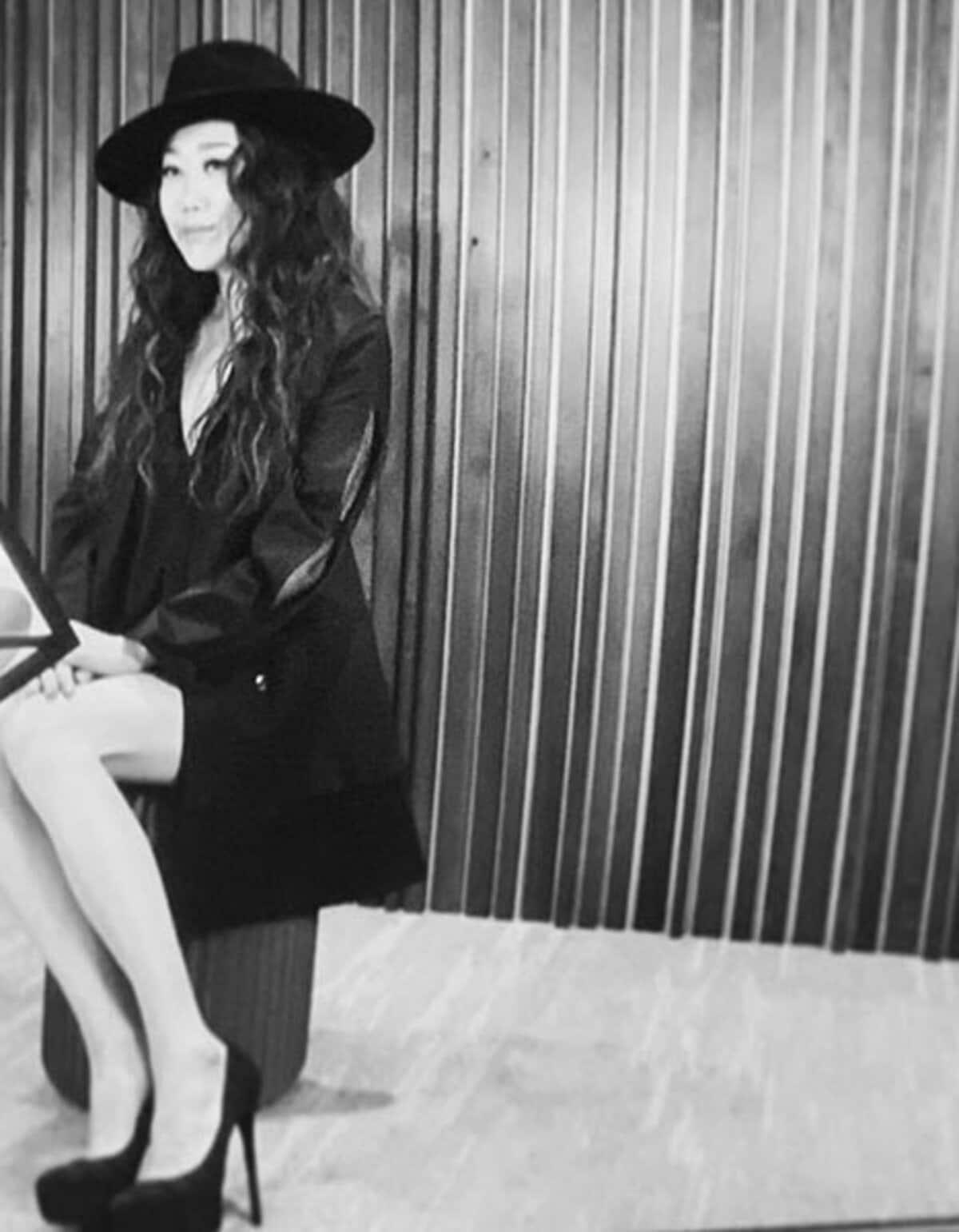 ｊｕｊｕ モデル顔負けの 真っ白美脚 にファンうっとり 東スポweb