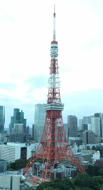  エンゼルスのチームカラーに点灯される東京タワー(東スポWeb)