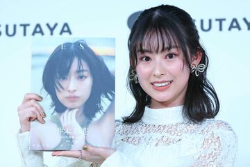 写真集をリリースした井本彩花