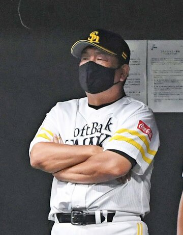  ソフトバンクの藤本監督（東スポWeb）