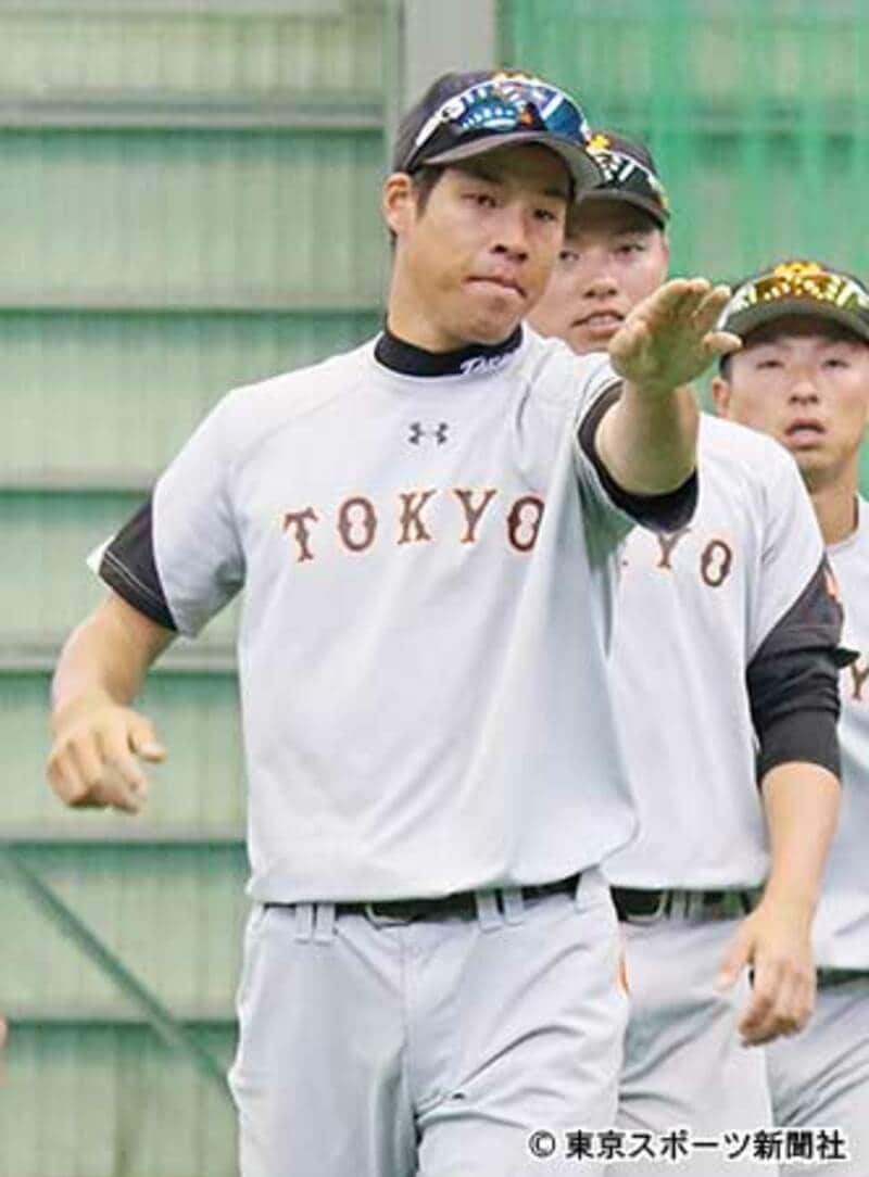 写真:巨人残り支配下枠「1」で高木京どうなる 東スポWEB Illustration