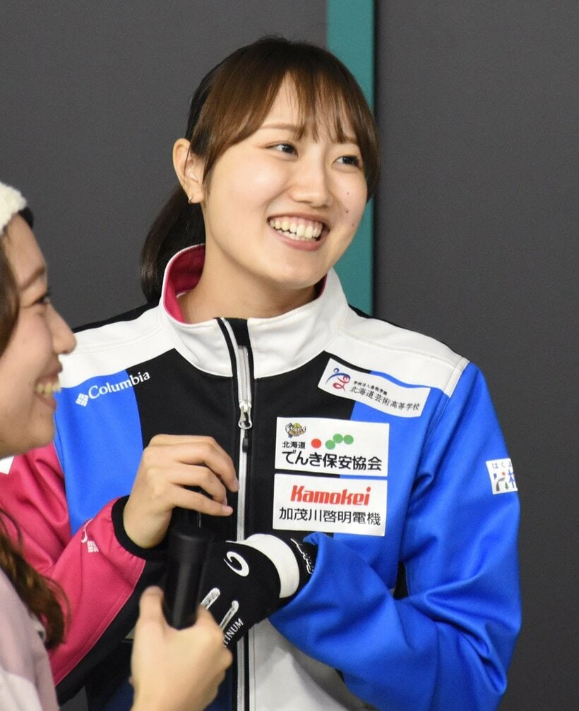 カーリング教室に参加した小林未奈