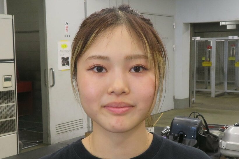 平川香織