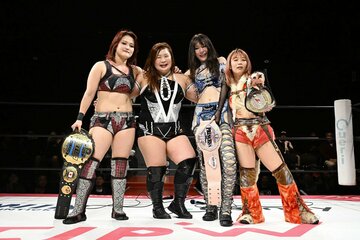 一夜限りで「里帰り」した優宇（左から２番目）