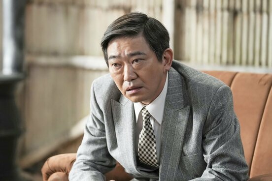 朝ドラ「ブギウギ」に村山興業の東京支社長・坂口役で出演するのメッセンジャー・黒田有
