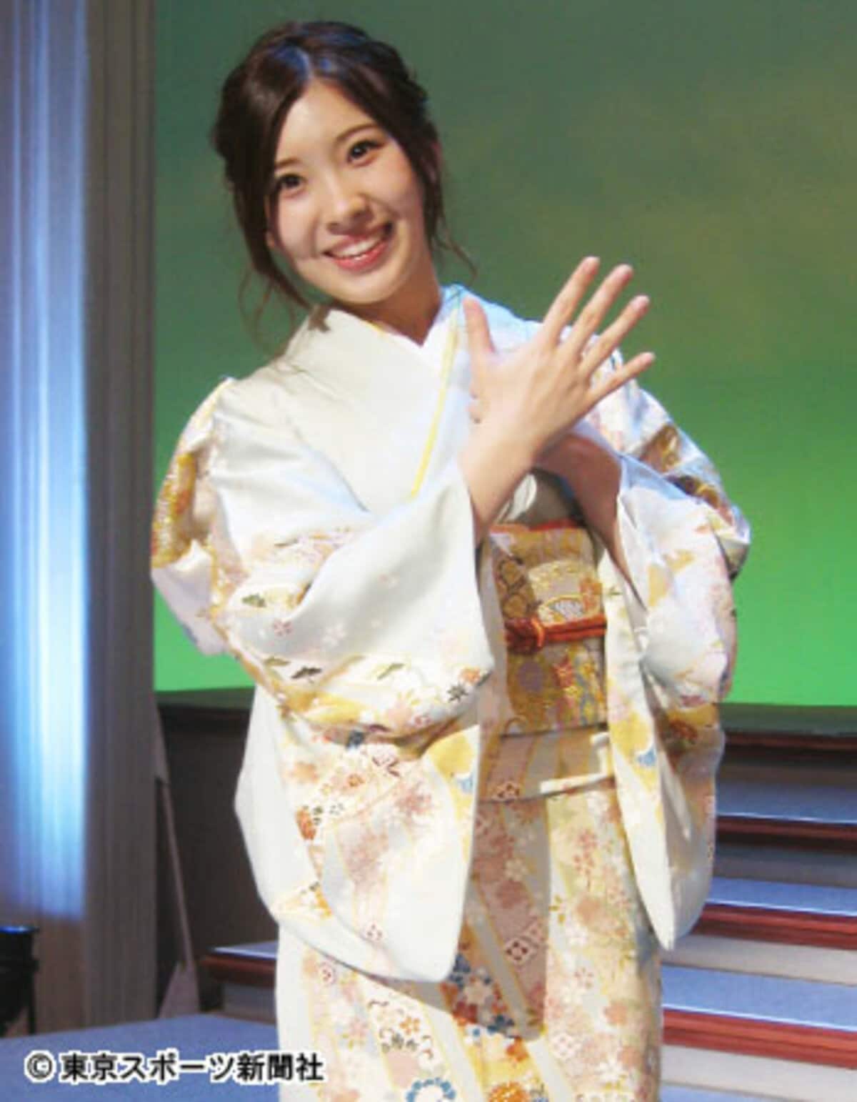 元AKB岩佐美咲 演歌で大成功！地味な在籍時代から変身のワケ | 東