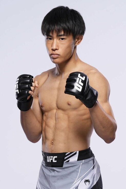超新星〟平良達郎がついにUFCデビュー！ 那須川から吸収した打撃の