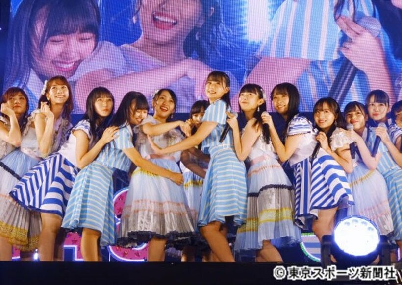  合同握手会イベントを行った「ＡＫＢ４８」と「ＳＴＵ４８」