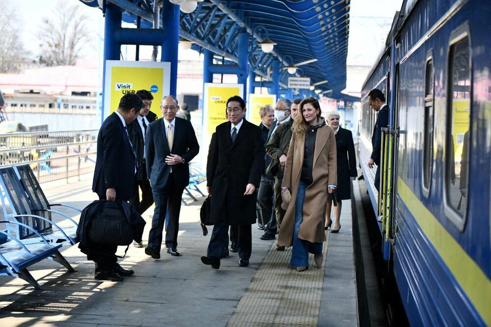 列車でウクライナ入りした岸田首相（ロイター）