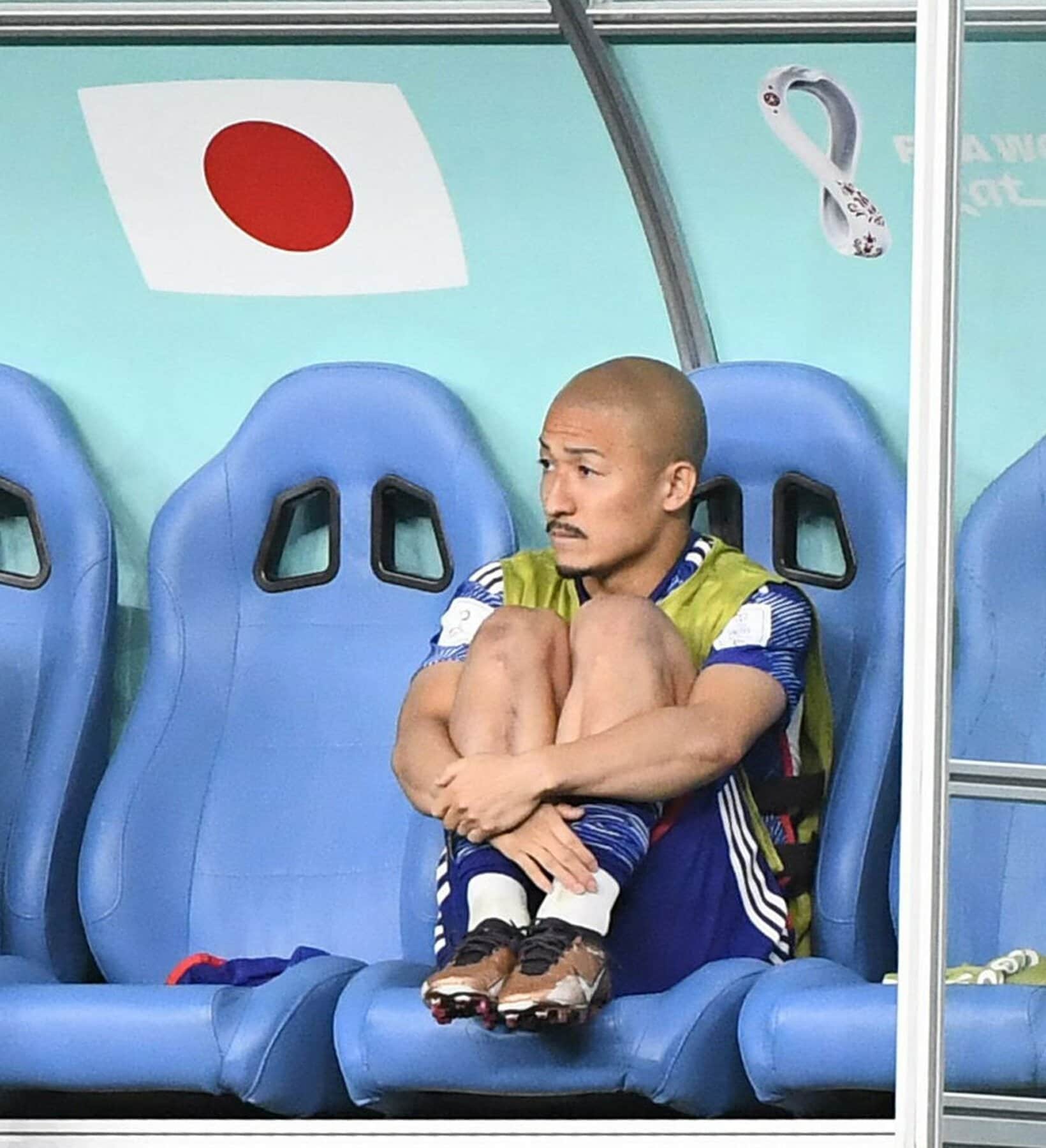 ４年前のカタールW杯時は、スキンヘッドだったＦＷ前田大然