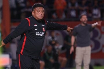浦和の曺貴裁監督