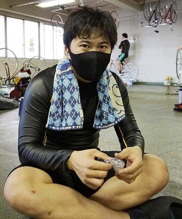  レース後は厳しい表情を浮かべた曽我圭佑だが…