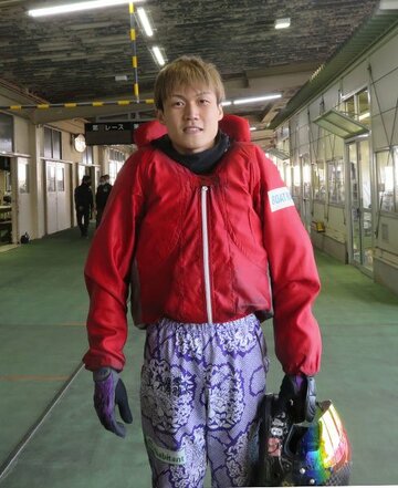  予選トップ通過の山ノ内雅人