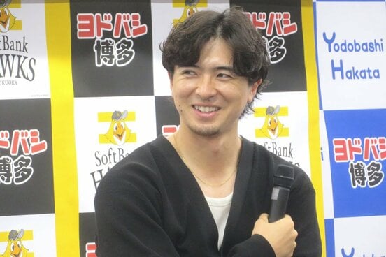 福岡市内の商業施設でトークショーを行ったソフトバンク・上沢直之