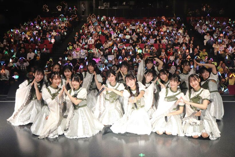 来年１月１５日に１１ｔｈシングルの発売が決定したことを発表したＳＴＵ４８（Ｃ）ＳＴＵ