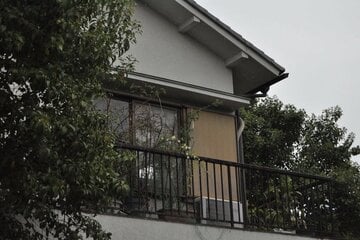 犯人が立てこもった自宅２階