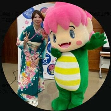 西山朋佳四冠の公式Xプロフィル写真
