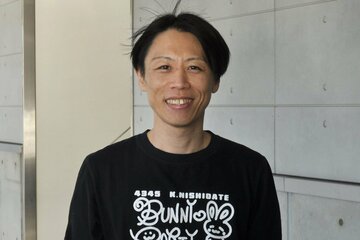 してやったりの表情の西舘健