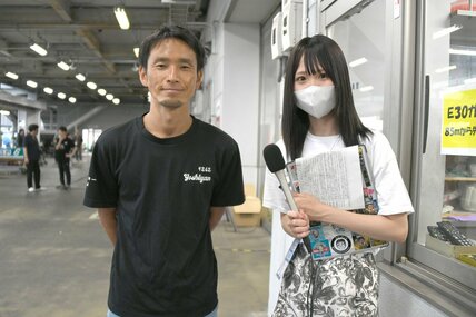 馬場貴也にインタビューする星奈美紗希