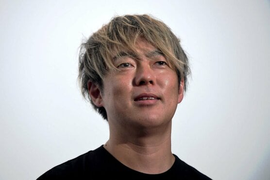 ウーマンラッシュアワーの村本大輔