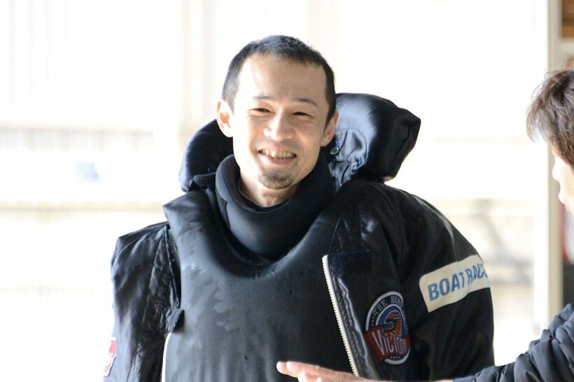 予選を４位で突破した渡辺雄一郎