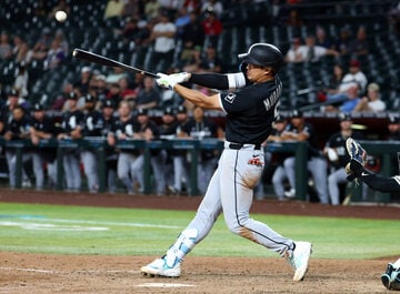 村上宗隆５戦連発またまた特大弾！（ロイター）