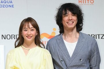 おしどり夫婦の藤本と庄司