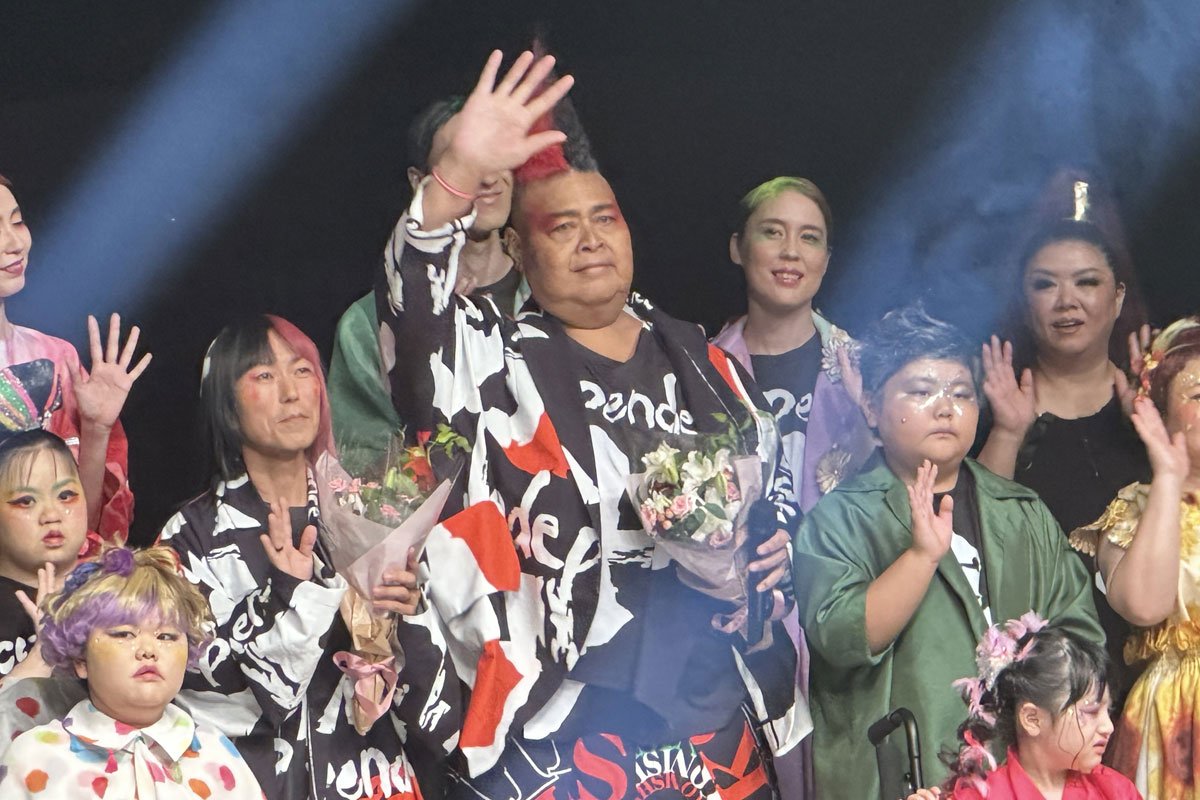 元大関・小錦八十吉がファッションショーデビュー プラスサイズのブランドを立ち上げる | 東スポWEB