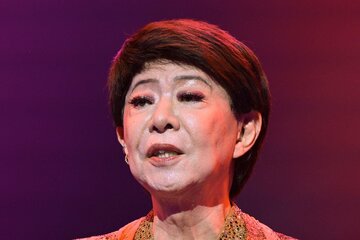 美川憲一