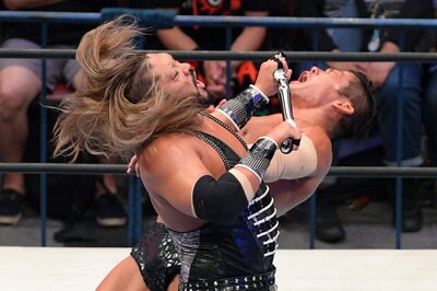 写真：【新日本】EVILがSANADAのベルト強奪「今日からこの俺