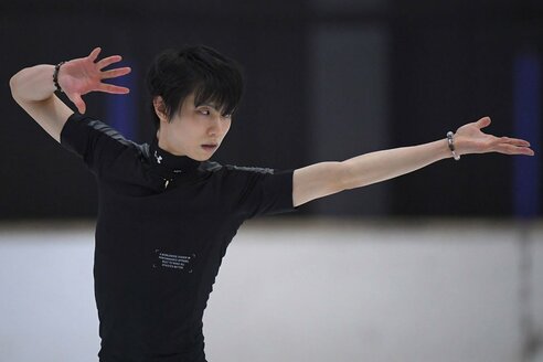 羽生結弦が生み出す驚異の〝付加価値〟 納期「2年待ち」ボールペン